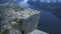 Preikestolen--644x362